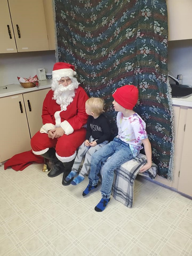 Coleville Santa's Hut Raises Big Money for West Central Crisis Centre